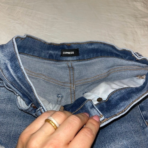 Express Distressed High Rise Cropped Flare - Picture 3 of 7